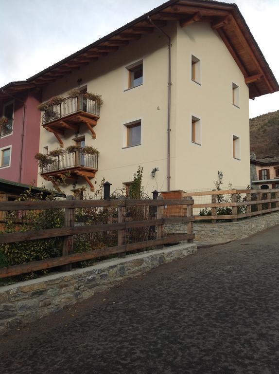 Agriturismo Gli Elfi 아오스타 외부 사진